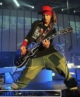 clone de-ale lu Tom - am o obsesie....l mn in sc e un tip care a avut - Tom Kaulitz